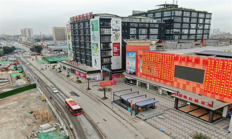 ​广州市白云区神明商业广场区：打造商业广场新地标